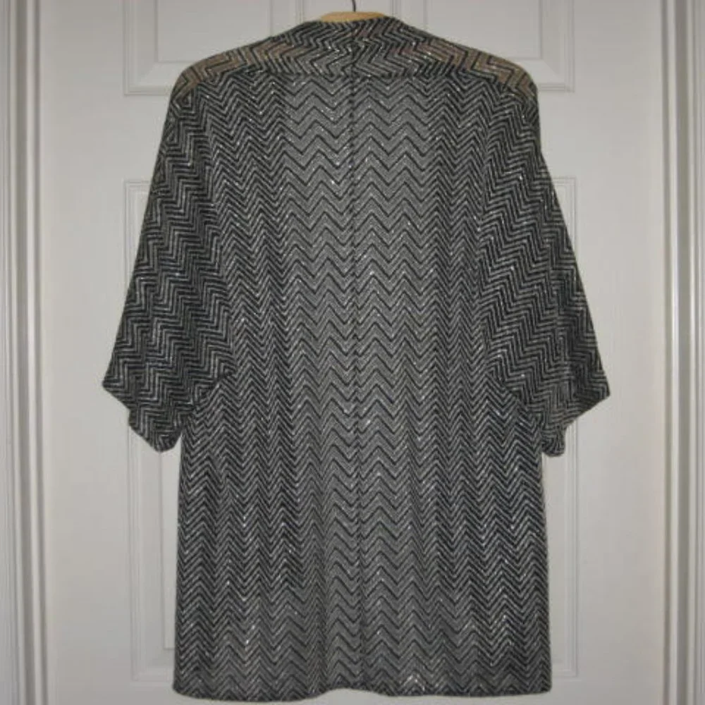 Chicos Size 2 L Open Cardigan Ruana Wrap Sweater Black Gold Metallic Excellent - Picture 8 of 10